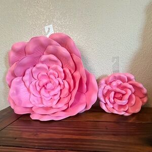 Wild rose wall decor by Hobby Lobby lot of 2 in hot pink.  1 large, 1 small.